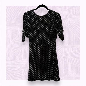 Gianni Bini black dress with delicate flowers sz XS